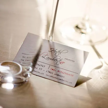 ホテル Lamberti 3*