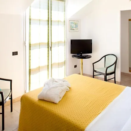 Lamberti 3* Alassio