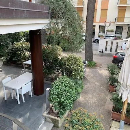 Lamberti Hotel 3*