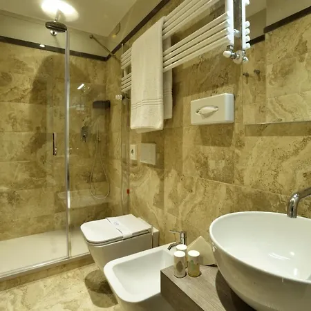 Hotel Lamberti 3*