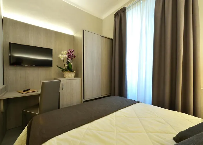 Отель Lamberti Алассио